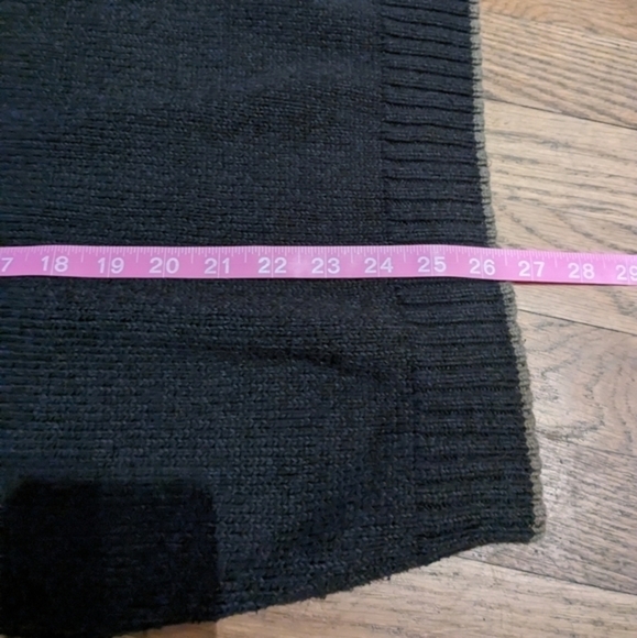 Columbia Large Men's Olive Green‎ w/ Tan Trim Crewneck Pullover Sweater - Picture 12 of 12